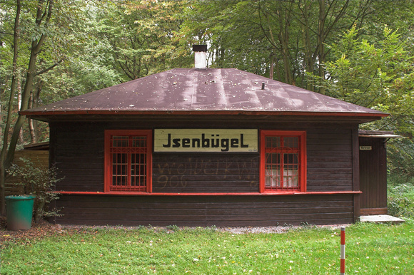 [061022-1999] Ehemaliger Bahnhof Heiligenhaus-Isenbügel