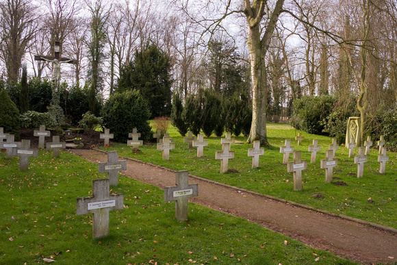 20080201-011 Oblatenfriedhof