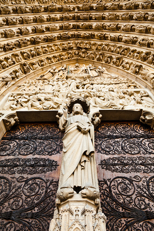 20120219-0818 Notre Dame de Paris