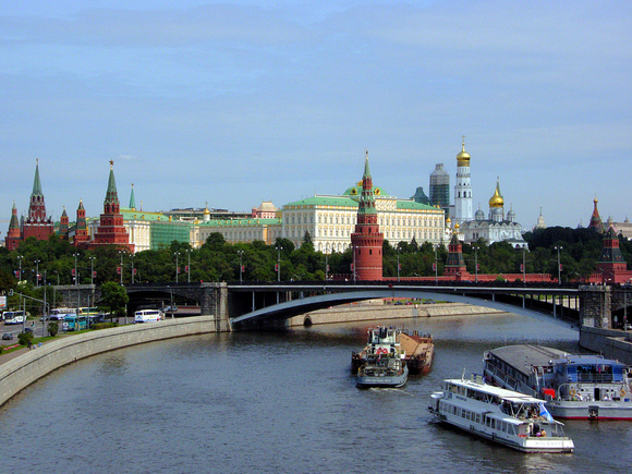 [060730-313] Blick über die Moskwa auf den Kreml