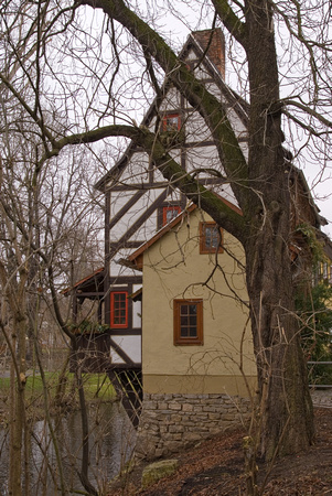 20070219-024  Häuser an der Gera