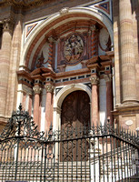 [060708-093] Eingang der Kathedrale