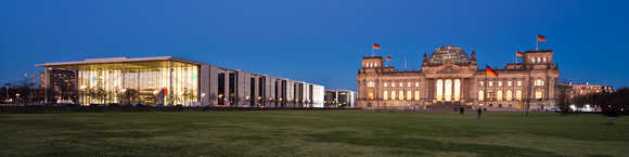 20110306-207 Paul-Löbe-Haus und Reichstag