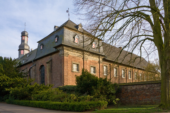 20080201-006R Nikolauskloster